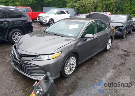2018 Toyota Camry Xle из США, поврежденный, VIN 4T1B11HK5JU018498